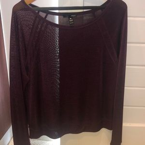 Women’s long sleeve too